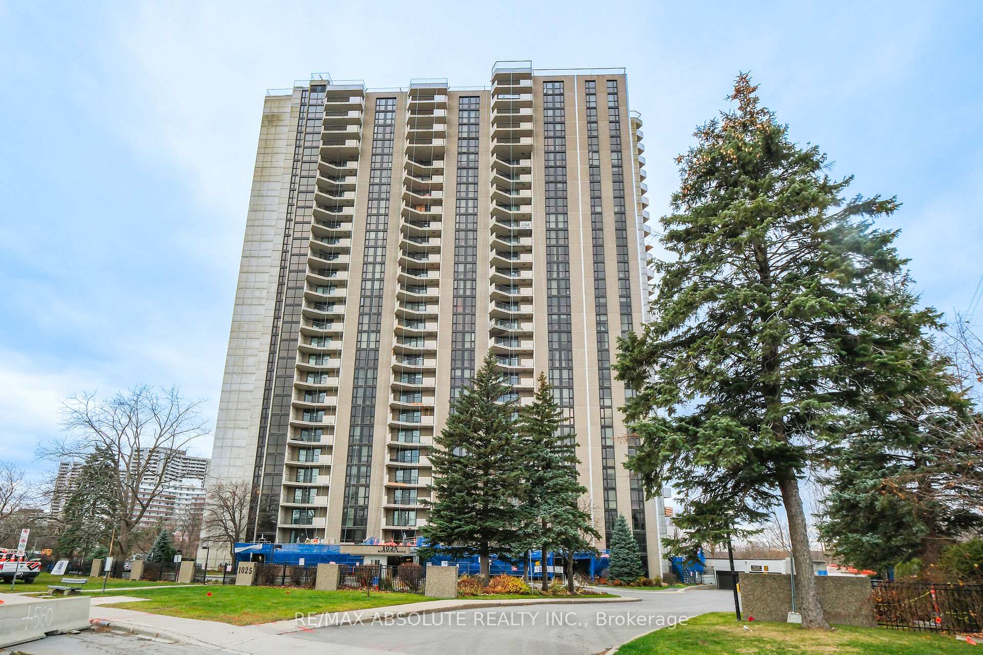 Photo 1 of Unit 1805, 1025 Richmond Road, Ottawa, Woodroffe — HOMEH