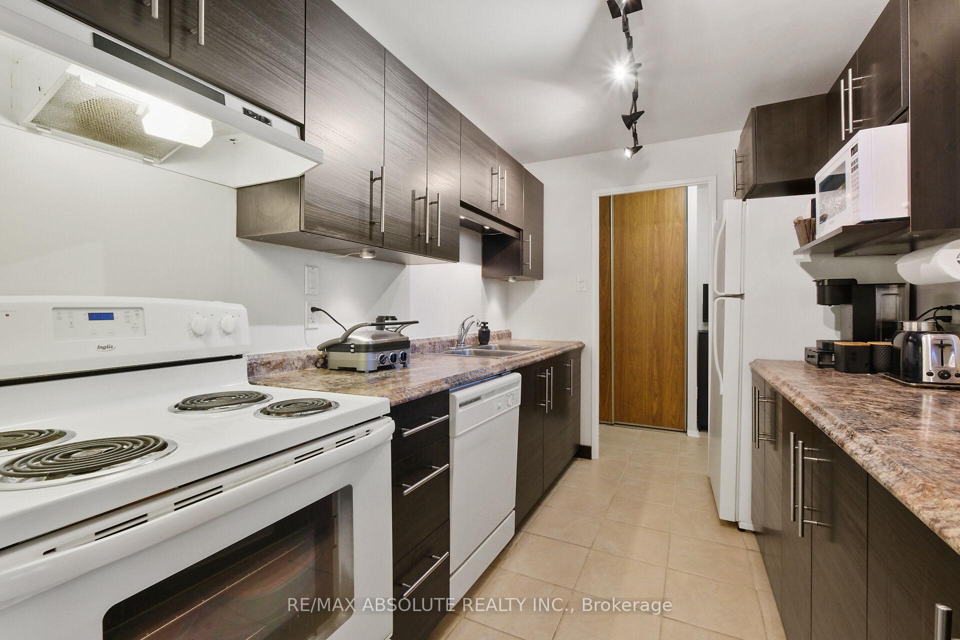 Photo 4 of Unit 1805, 1025 Richmond Road, Ottawa, Woodroffe — HOMEH