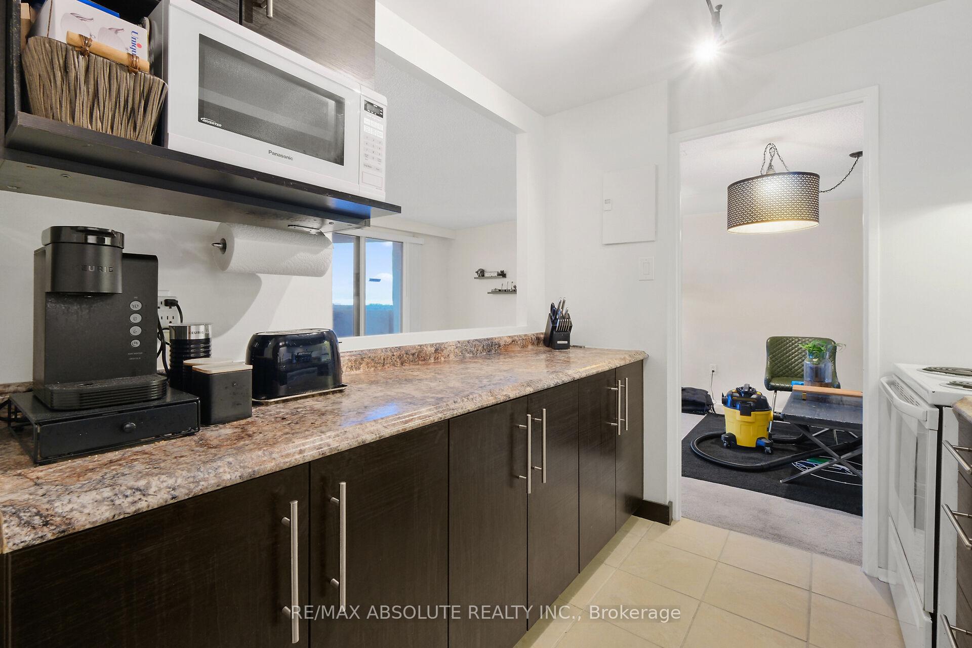 Photo 8 of Unit 1805, 1025 Richmond Road, Ottawa, Woodroffe — HOMEH