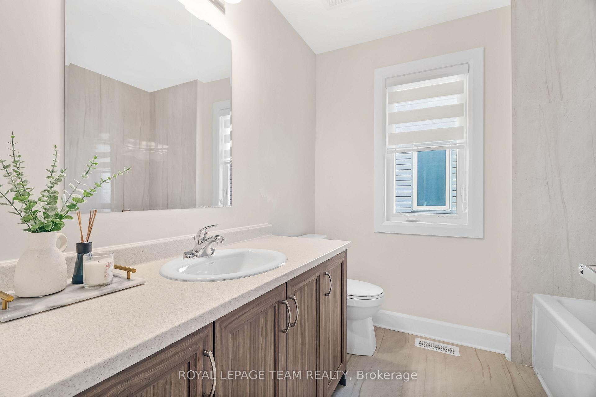 Photo 20 of 51 Robertson Lane, Carleton Place — HOMEH