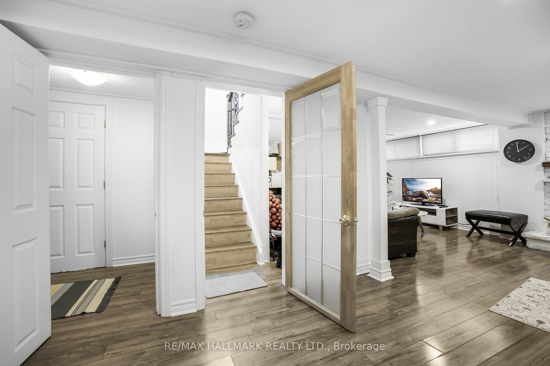 Photo 35 of 33 Patrick Drive, Aurora, Aurora Highlands — HOMEH
