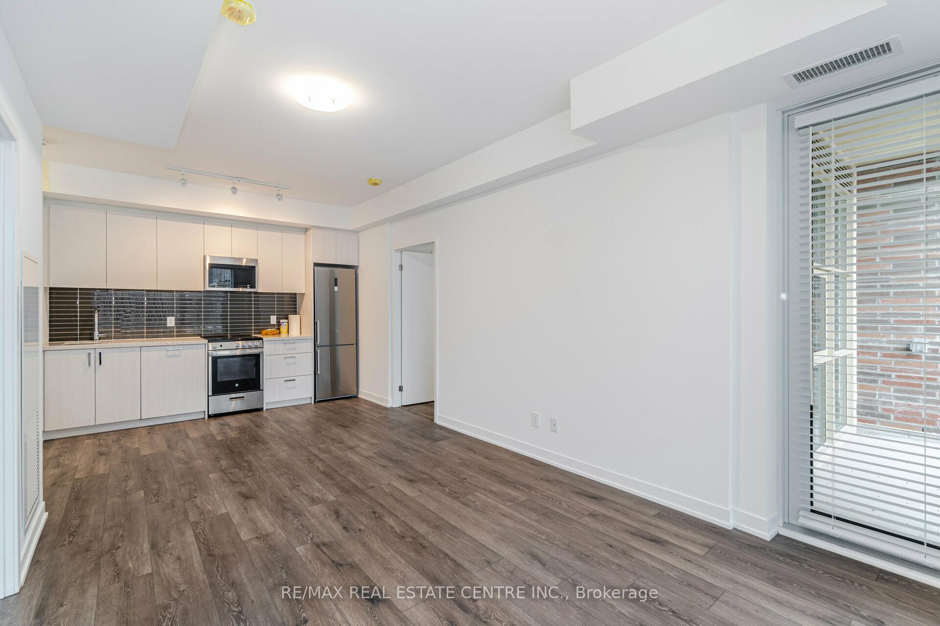 Photo 11 of Unit 405, 1787 St Clair Avenue, Toronto, Weston-Pellam Park — HOMEH