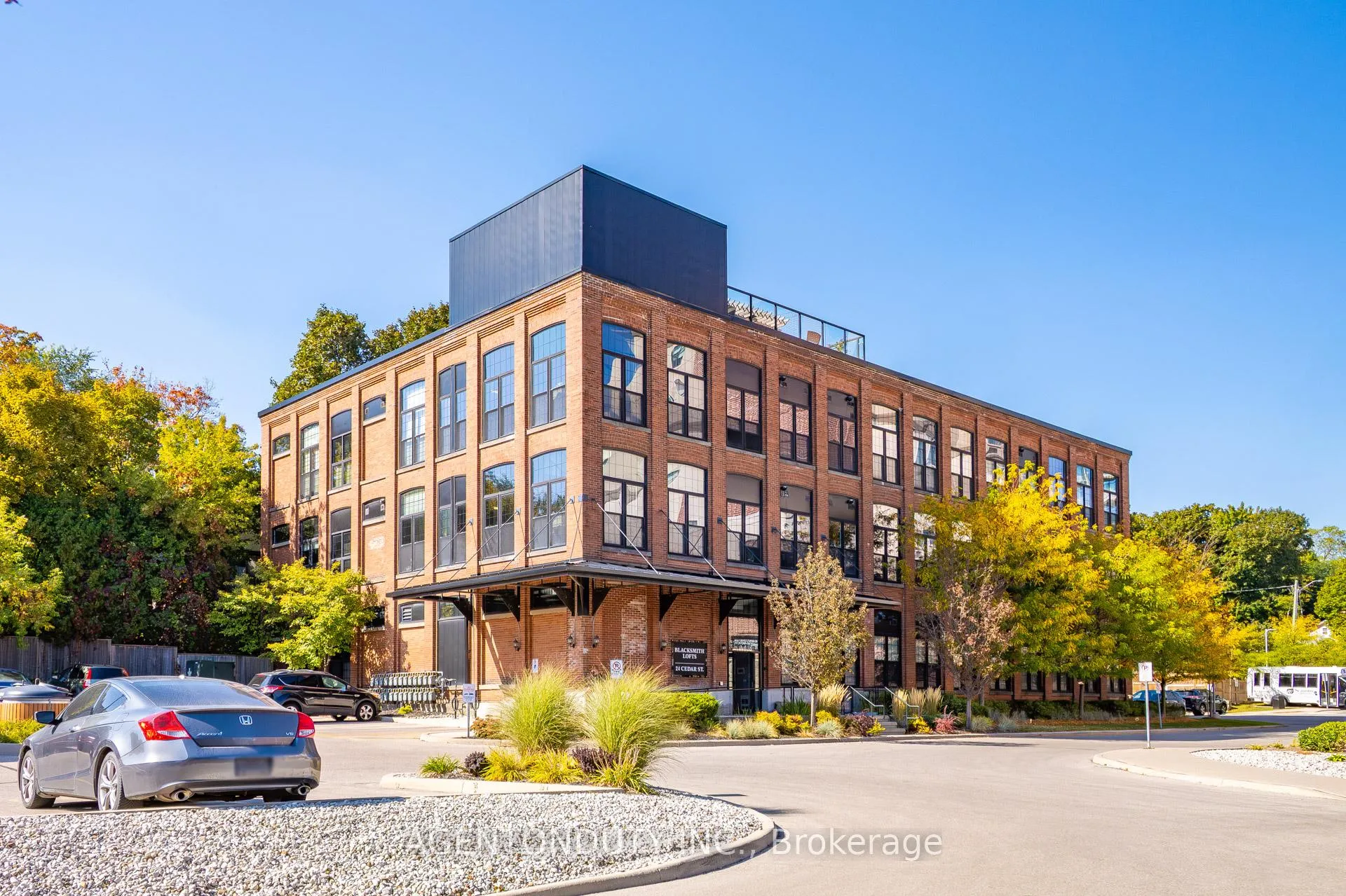 Front of Unit 101, 24 Cedar Street
