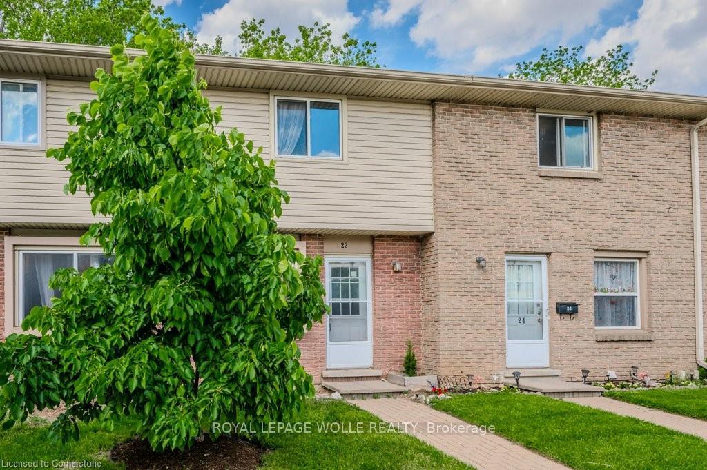 Photo 4 of Unit 23, 293 Fairway Road N, Kitchener, Centreville Chicopee — HOMEH