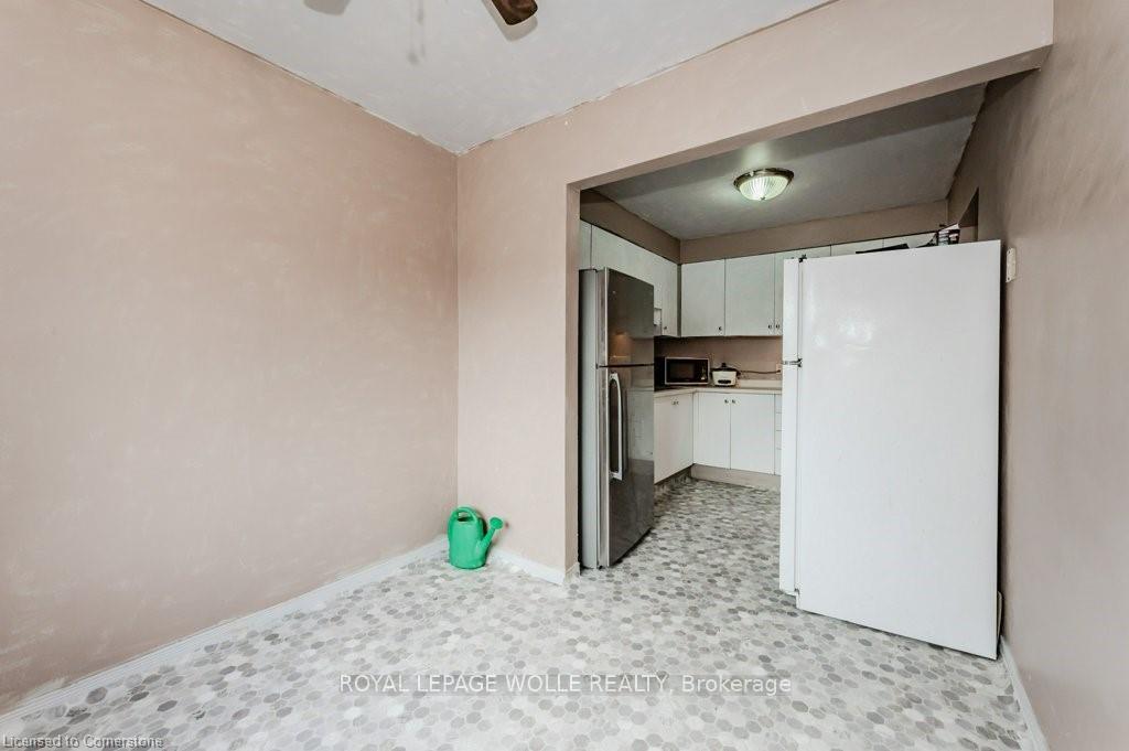 Photo 14 of Unit 23, 293 Fairway Road N, Kitchener, Centreville Chicopee — HOMEH