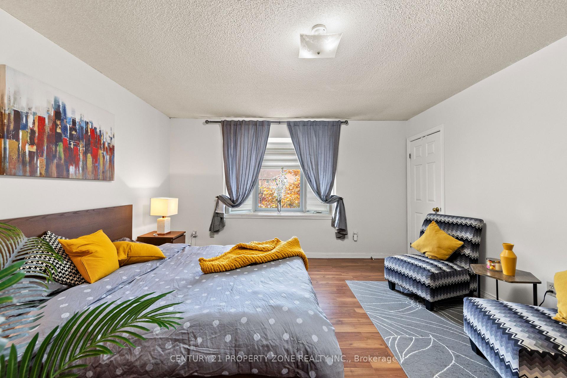 Photo 42 of Unit 2, 280 Limeridge Road E, Hamilton, Bruleville — HOMEH
