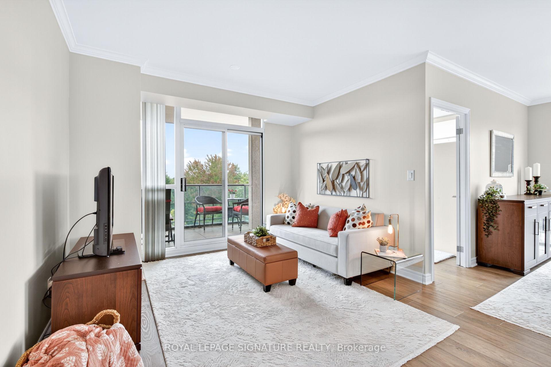 Photo 4 of Unit 406, 100 Promenade Circle, Vaughan, Brownridge — HOMEH