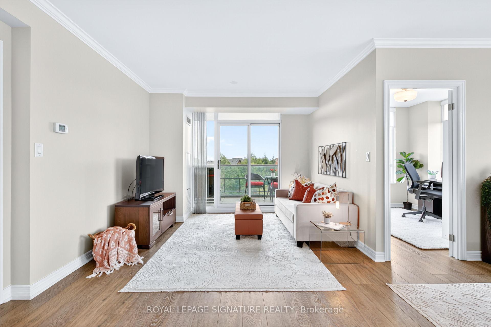 Photo 5 of Unit 406, 100 Promenade Circle, Vaughan, Brownridge — HOMEH
