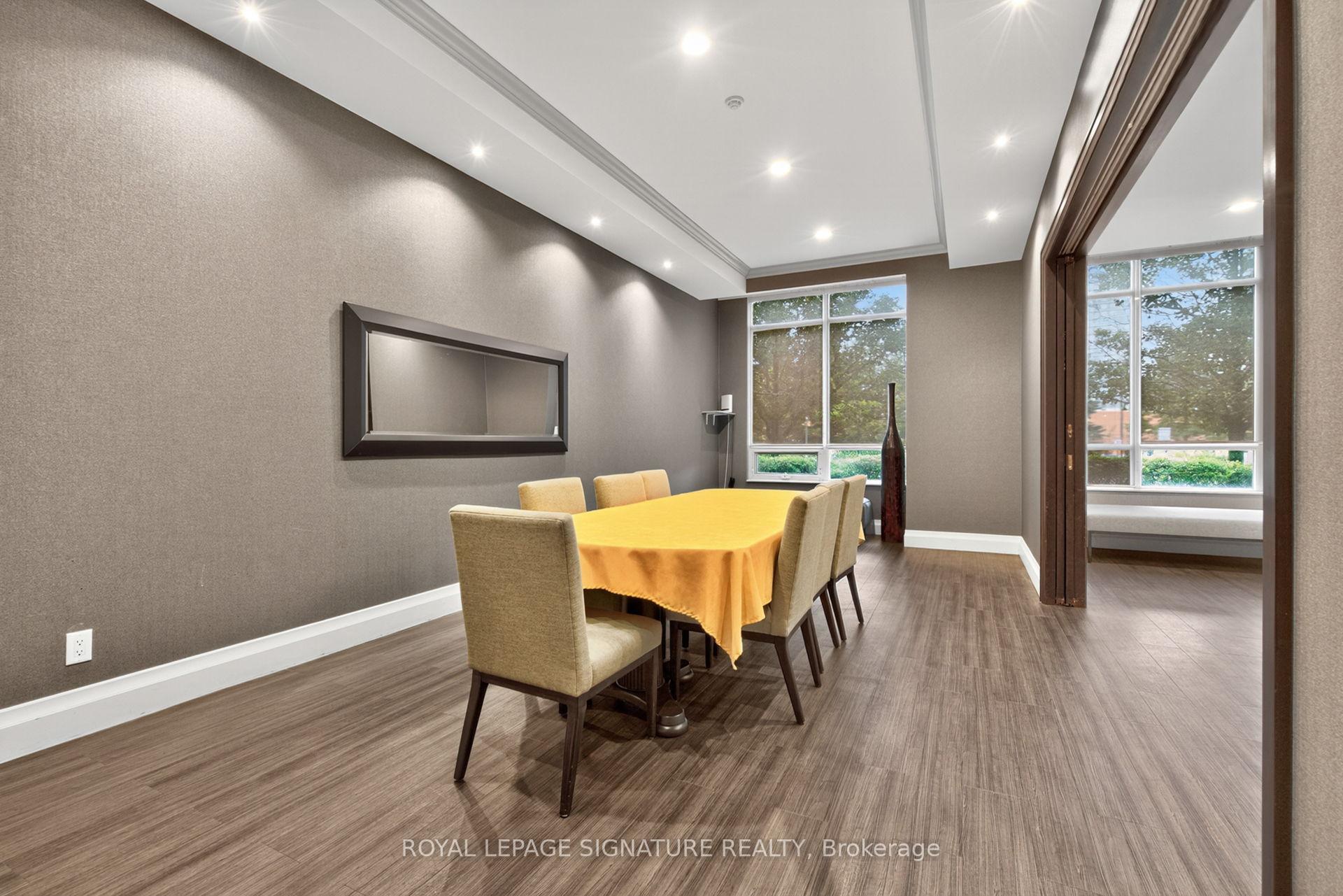 Photo 43 of Unit 406, 100 Promenade Circle, Vaughan, Brownridge — HOMEH