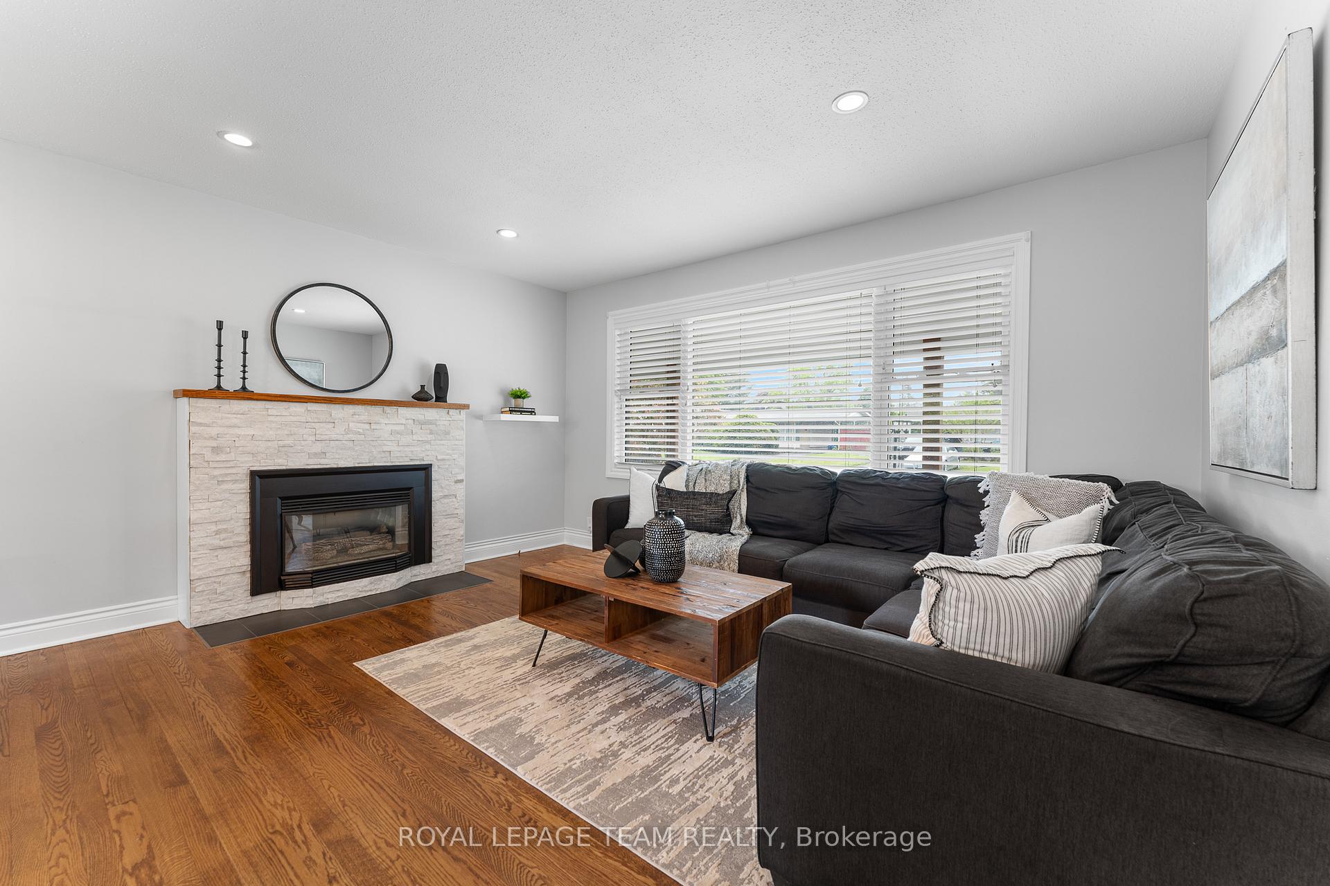 Photo 14 of 13 Roche Place, Ottawa, Crystal Beach — HOMEH