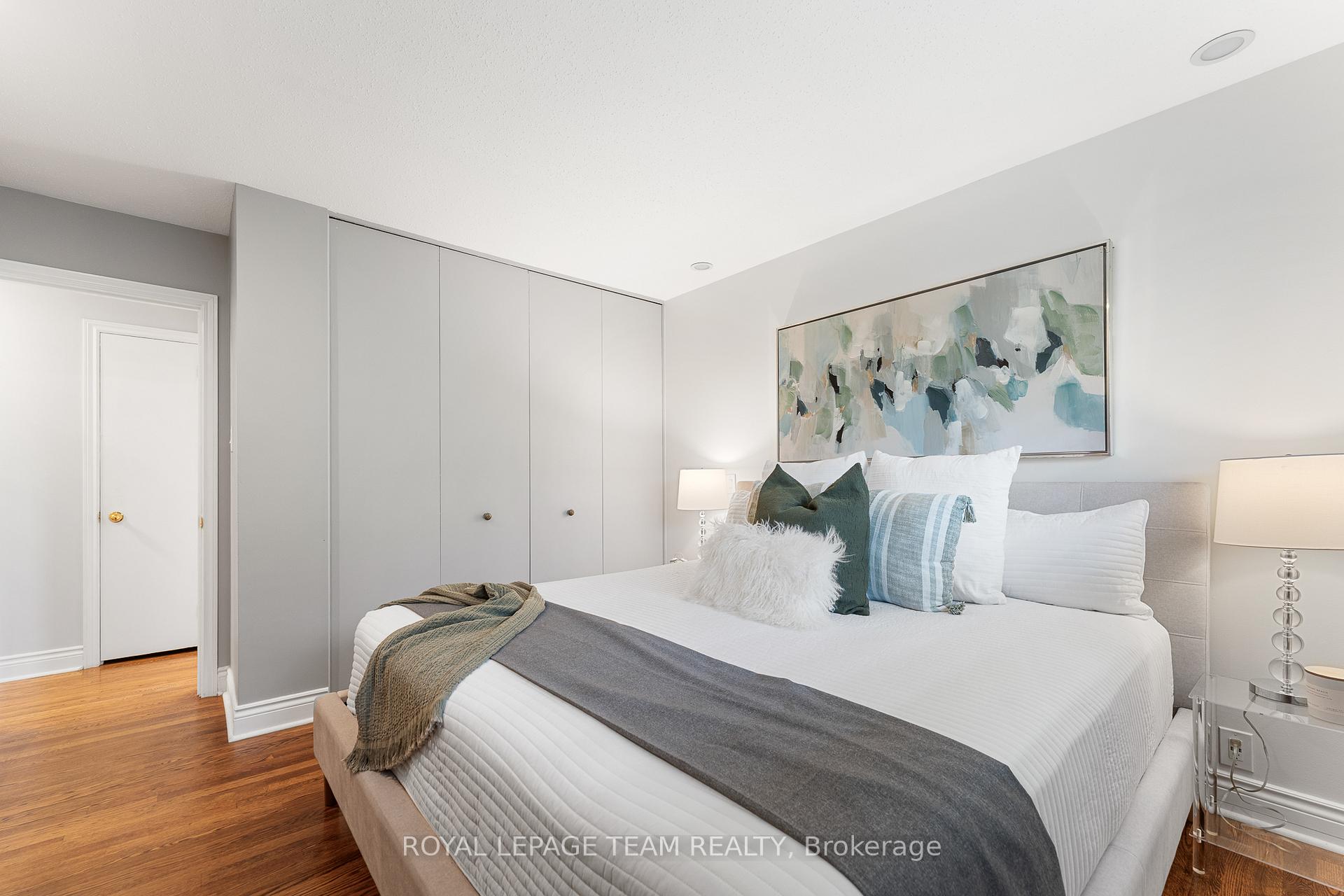 Photo 21 of 13 Roche Place, Ottawa, Crystal Beach — HOMEH