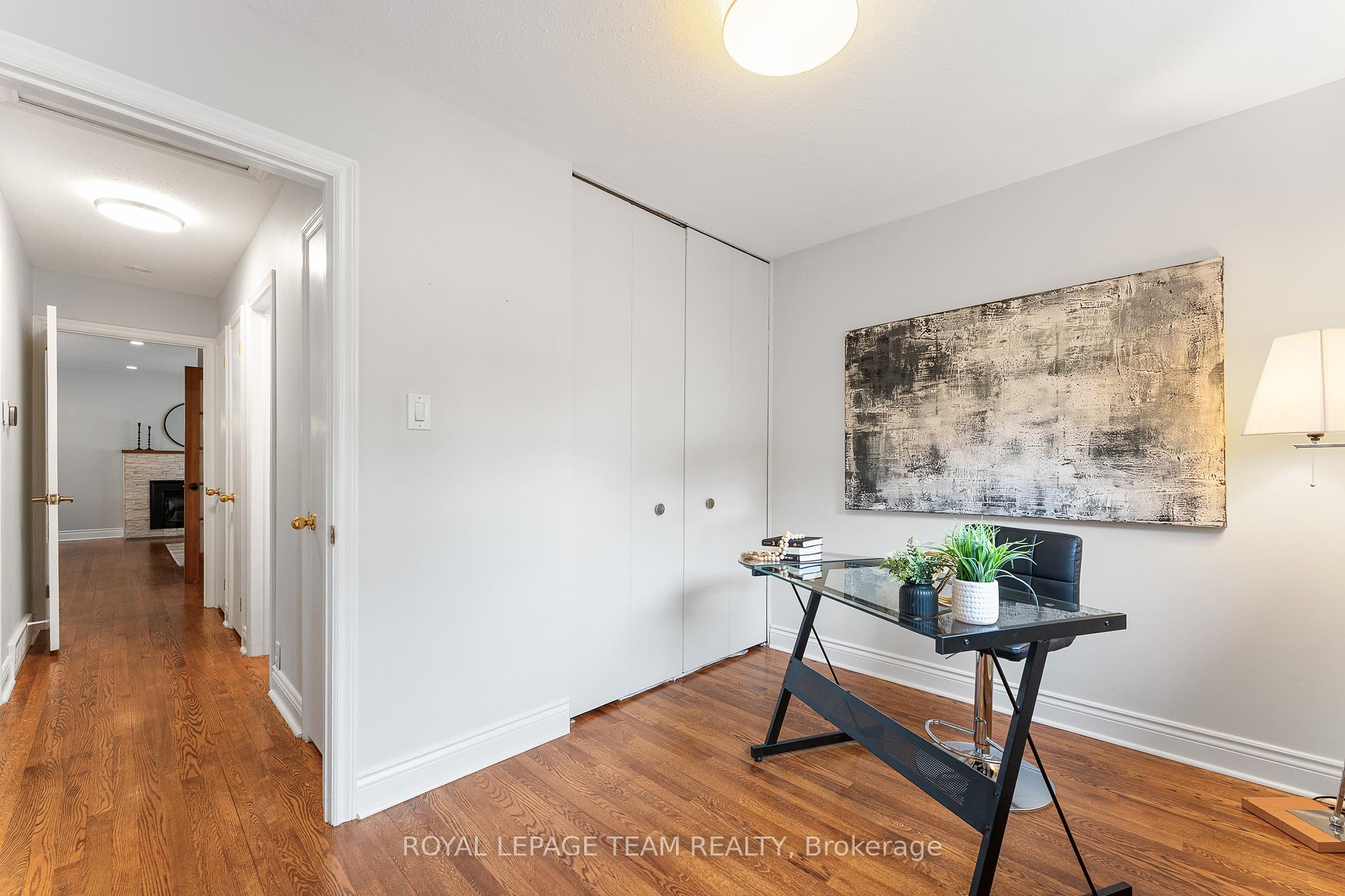 Photo 25 of 13 Roche Place, Ottawa, Crystal Beach — HOMEH