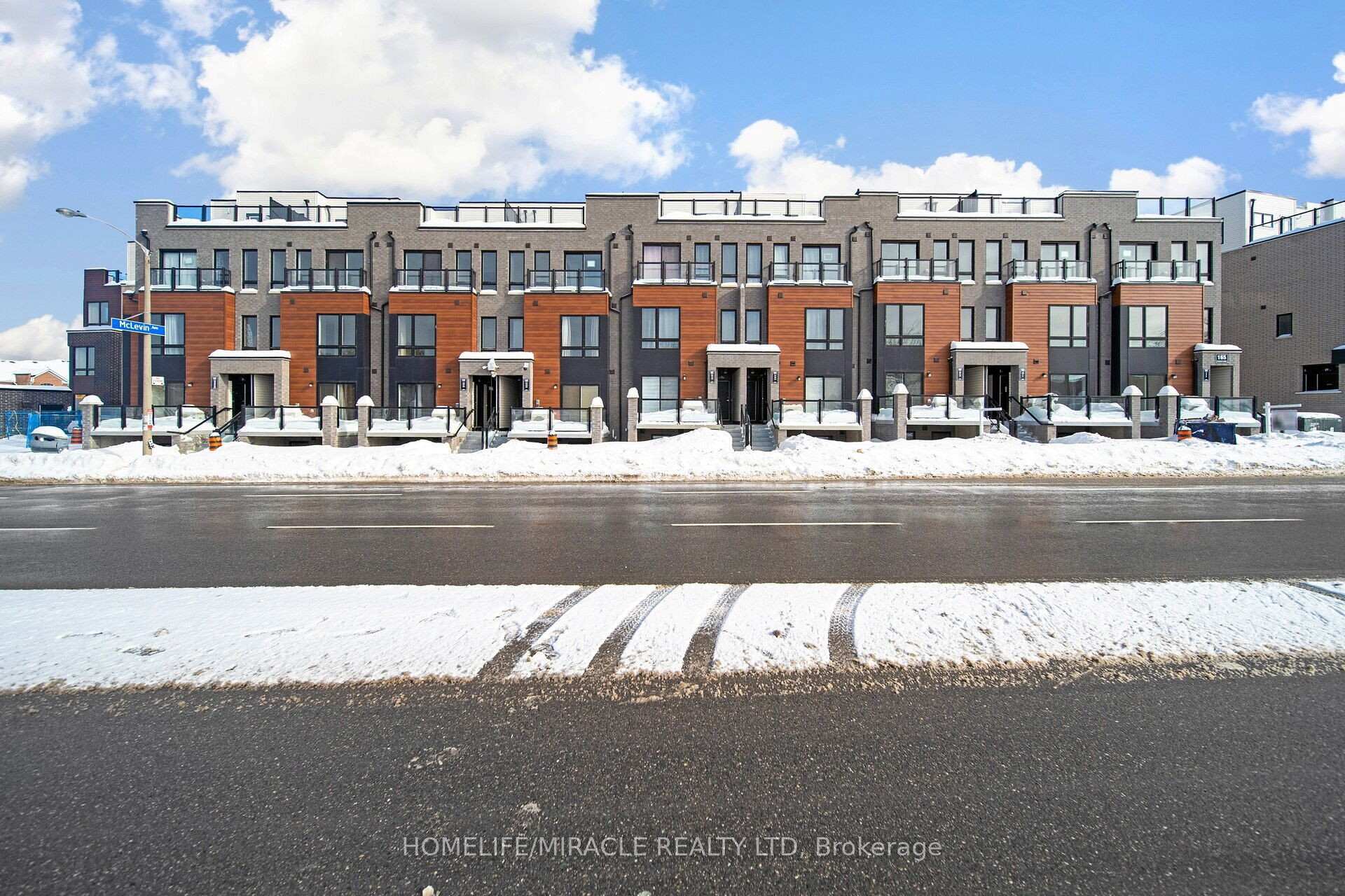 Front of Unit 27, 165 Tapscott Road N