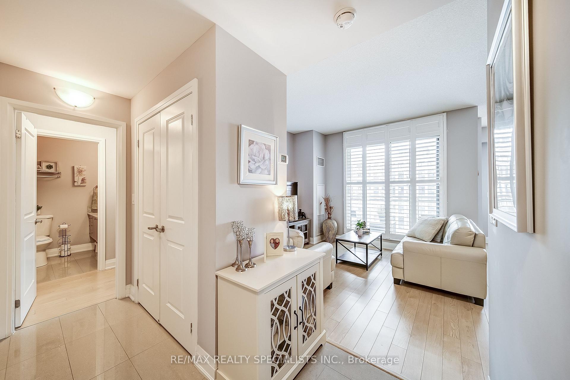 Photo 13 of Unit 710, 24 Woodstream Boulevard, Vaughan, Vaughan Grove — HOMEH