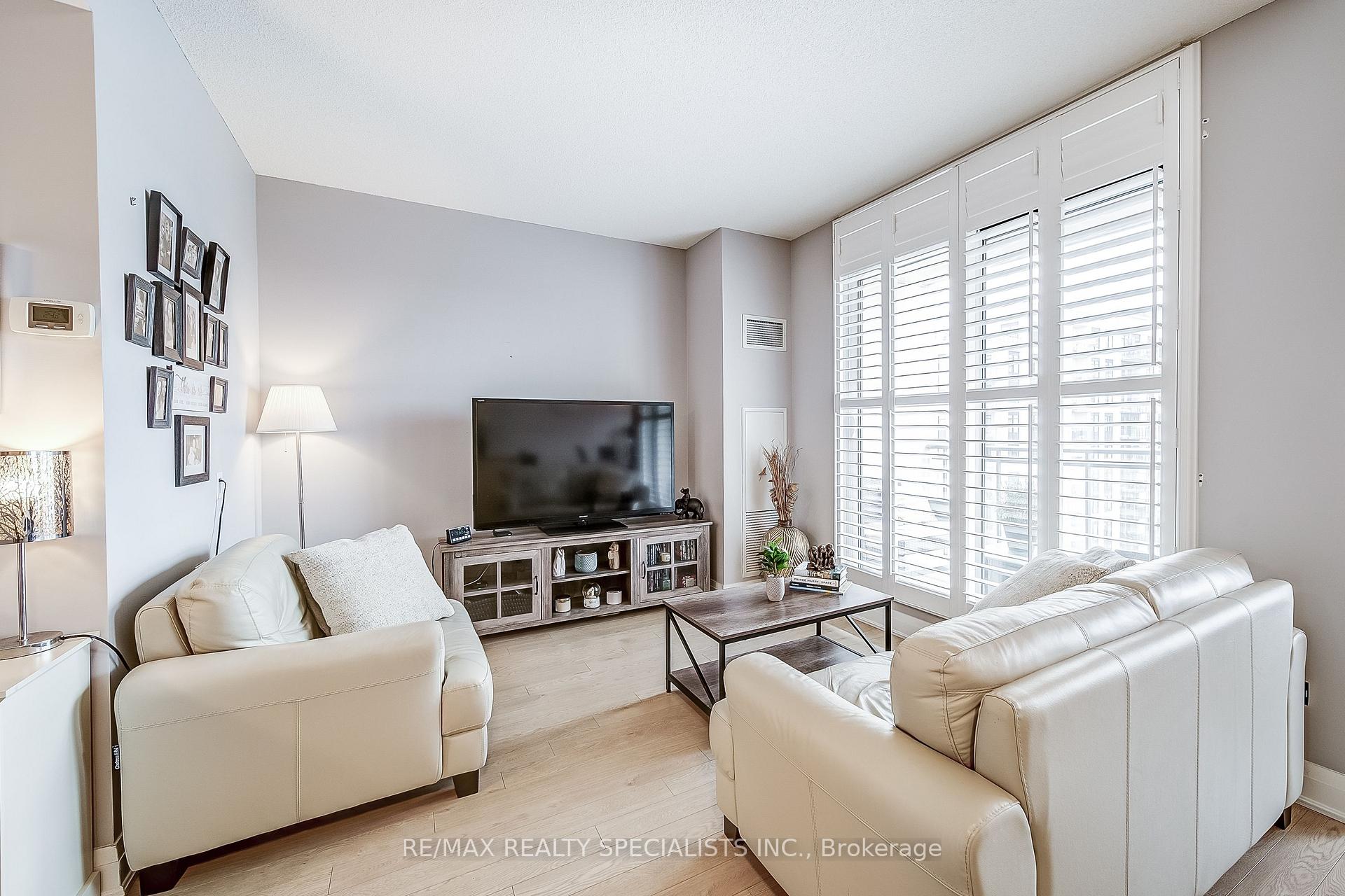 Photo 17 of Unit 710, 24 Woodstream Boulevard, Vaughan, Vaughan Grove — HOMEH