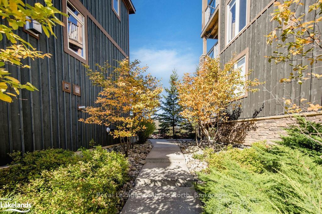Photo 74 of 42 Joseph Trail, Collingwood — HOMEH