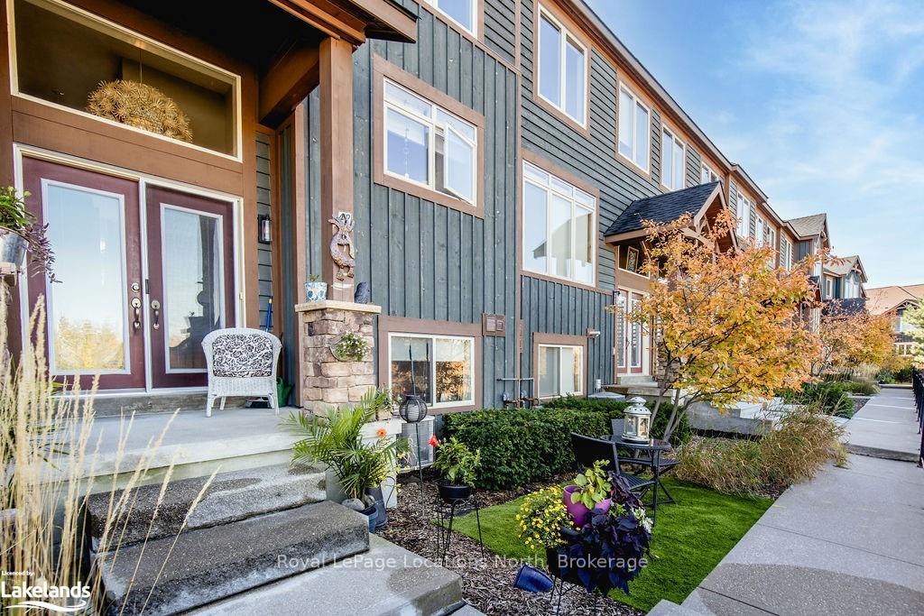 Photo 24 of 42 Joseph Trail, Collingwood — HOMEH