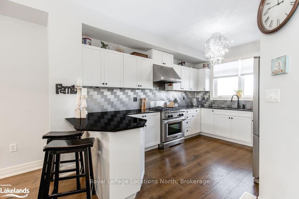 Photo 28 of 42 Joseph Trail, Collingwood — HOMEH