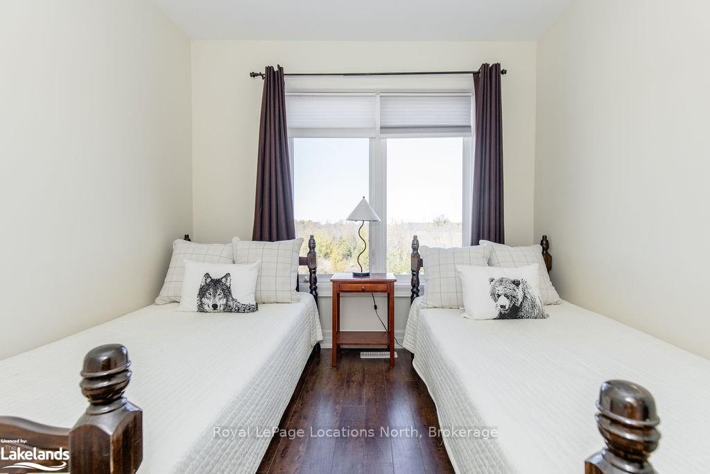 Photo 46 of 42 Joseph Trail, Collingwood — HOMEH