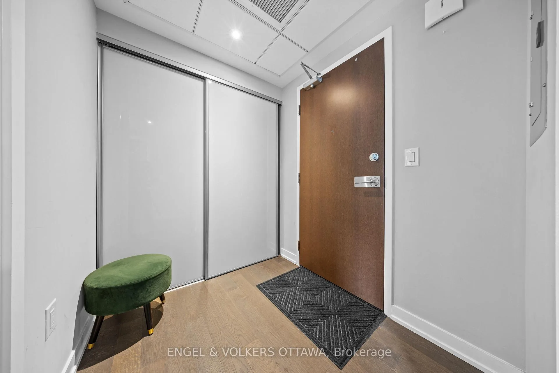 Photo 2 of Unit 709, 199 Slater Street, Ottawa, Ottawa Centre — HOMEH