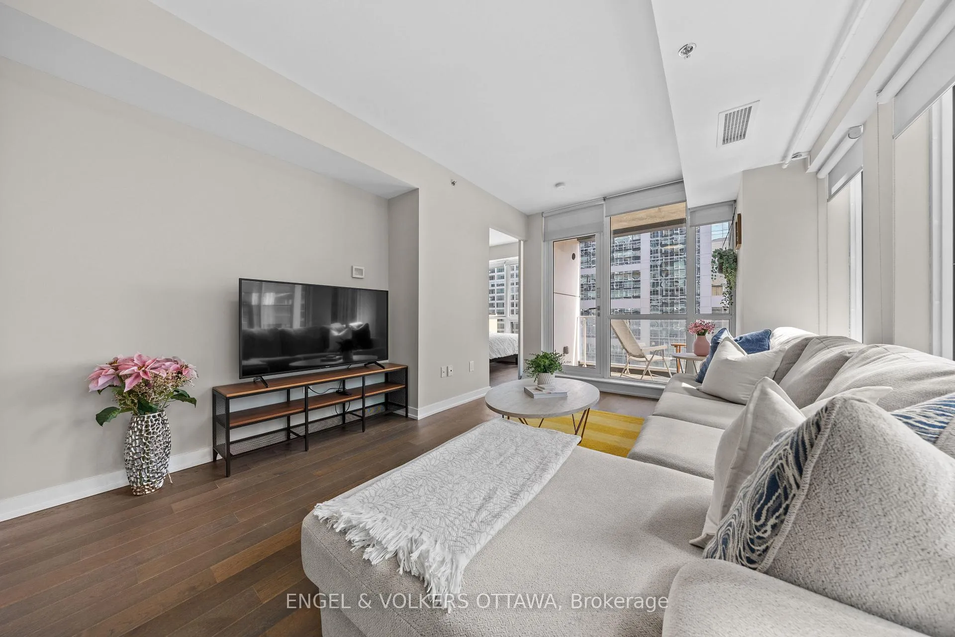 Photo 11 of Unit 709, 199 Slater Street, Ottawa, Ottawa Centre — HOMEH