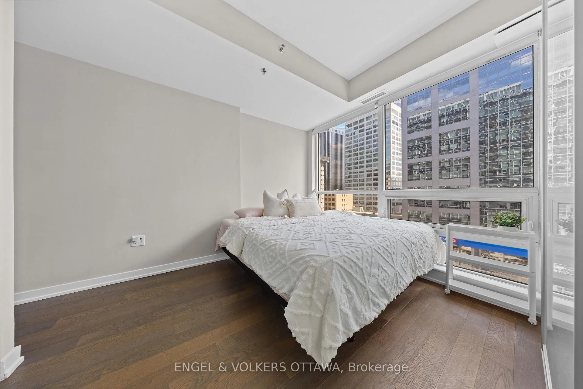 Photo 15 of Unit 709, 199 Slater Street, Ottawa, Ottawa Centre — HOMEH