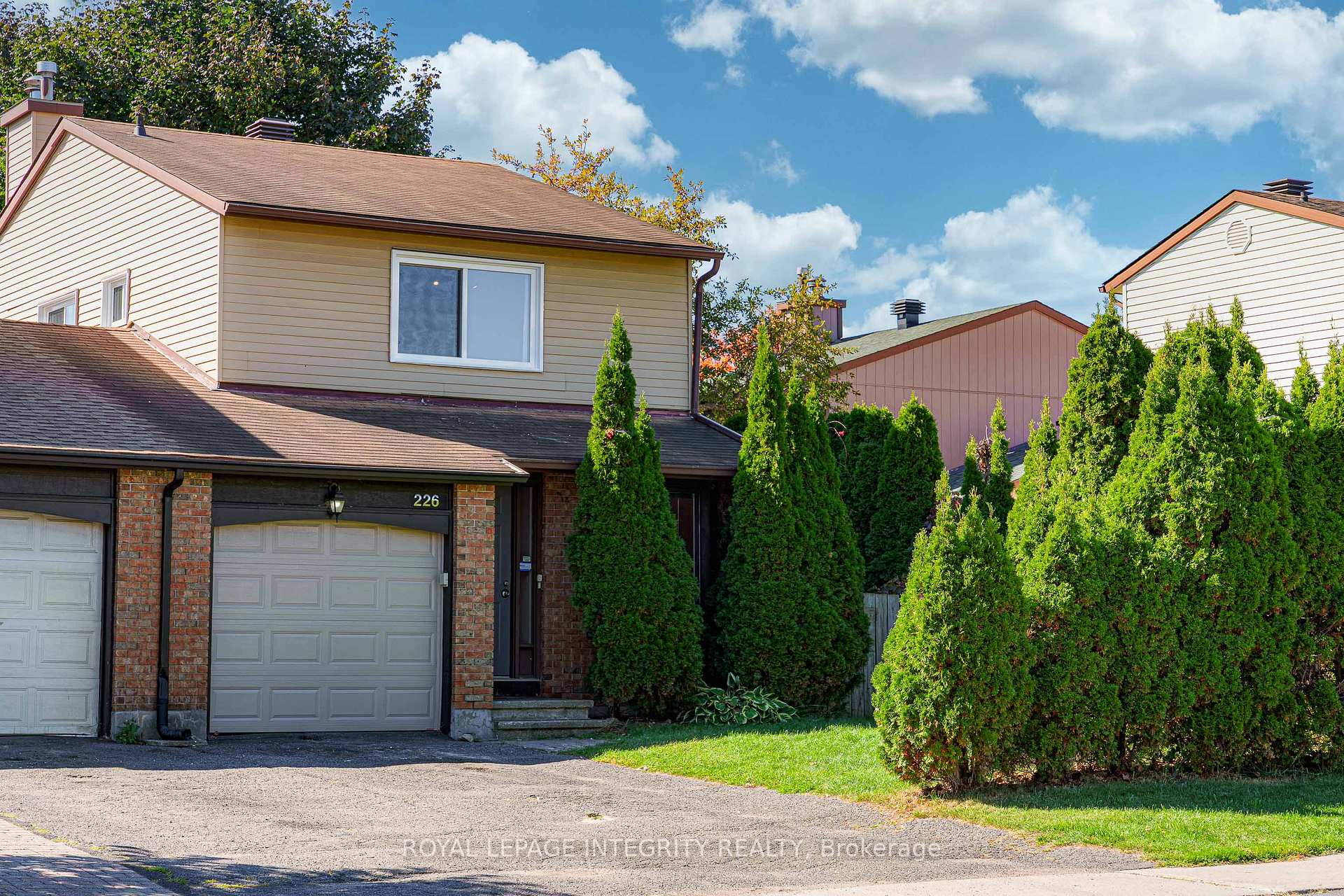 Photo 1 of 226 Sherway Drive, Ottawa, Barrhaven - Pheasant Run — HOMEH