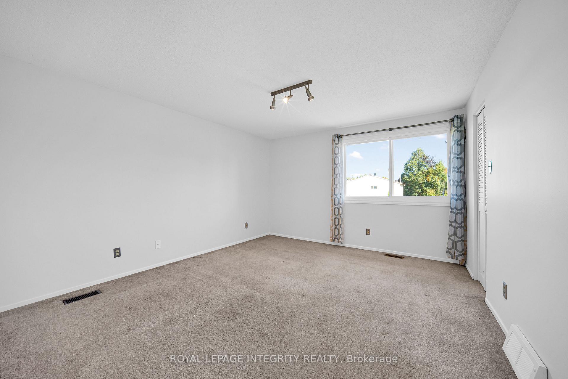 Photo 23 of 226 Sherway Drive, Ottawa, Barrhaven - Pheasant Run — HOMEH