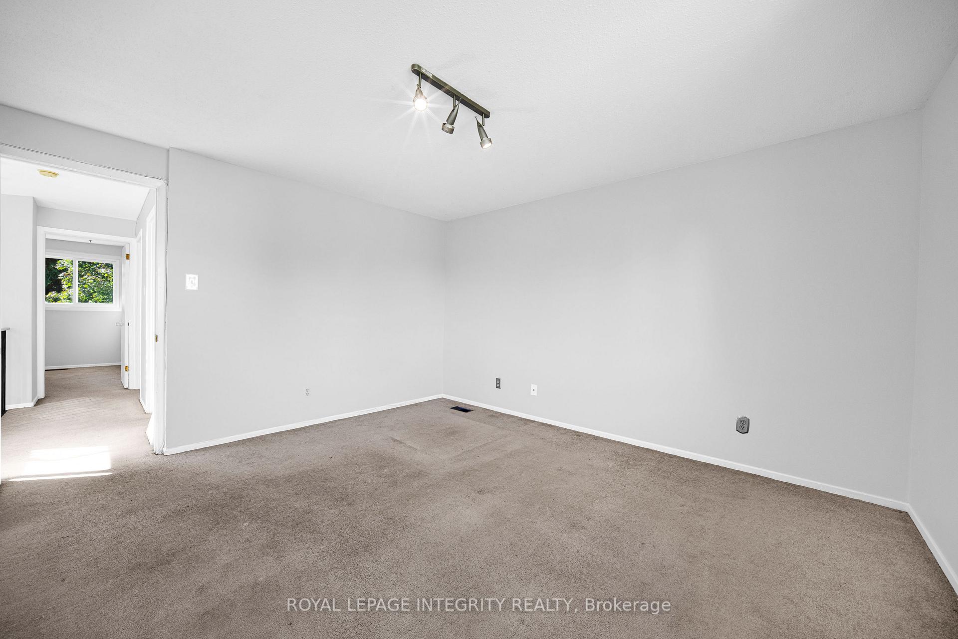 Photo 25 of 226 Sherway Drive, Ottawa, Barrhaven - Pheasant Run — HOMEH