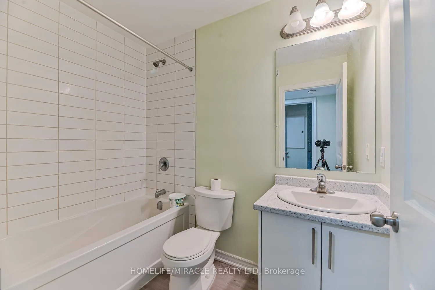 Photo 19 of Unit 49, 289 Chapel Hill Drive, Kitchener — HOMEH
