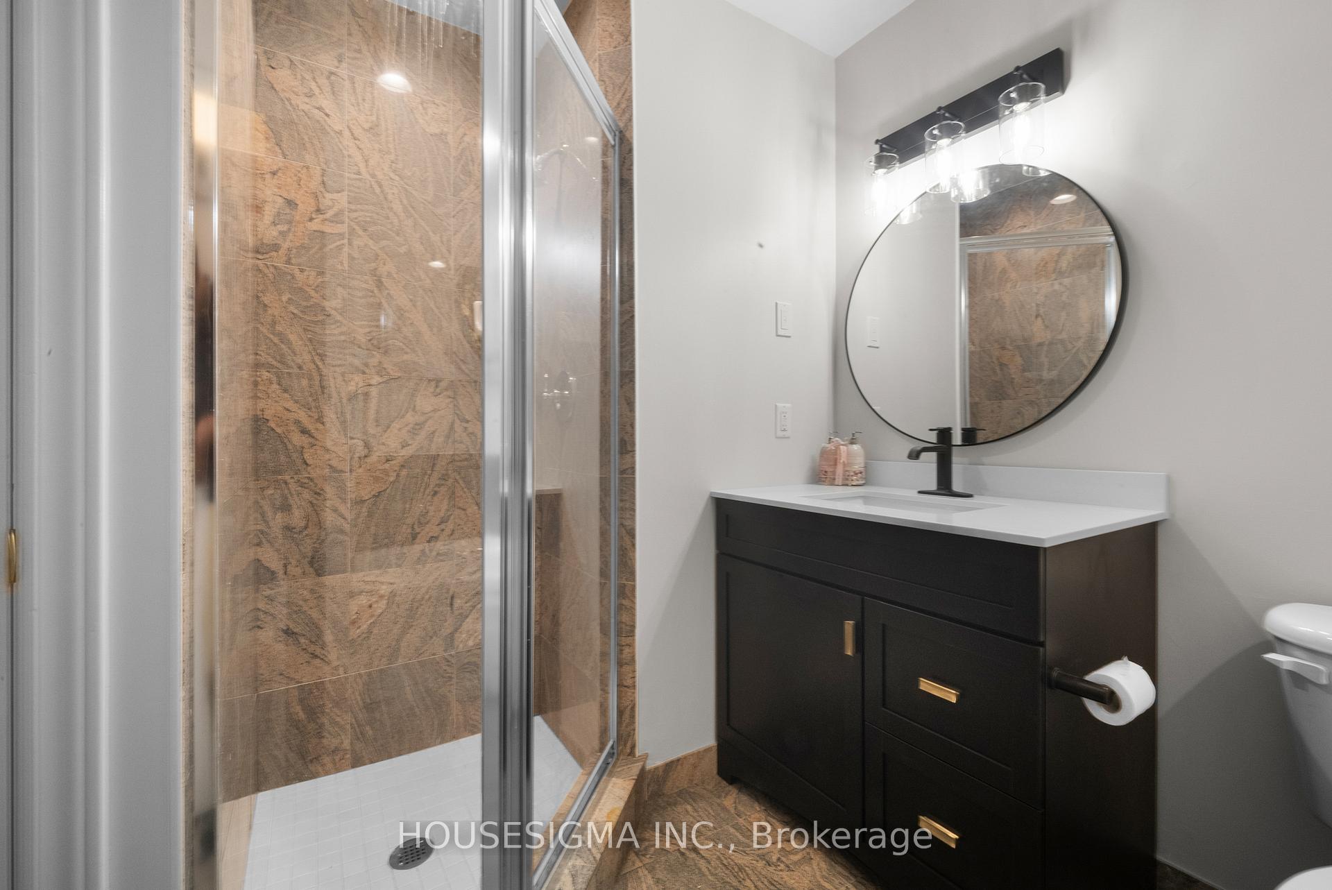 Photo 15 of Unit 423, 35 Boardwalk Drive, Toronto, The Beaches — HOMEH