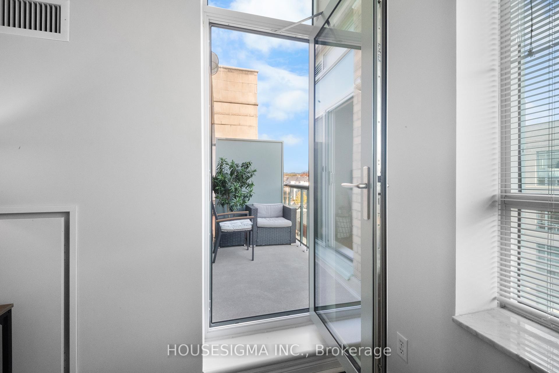 Photo 21 of Unit 423, 35 Boardwalk Drive, Toronto, The Beaches — HOMEH