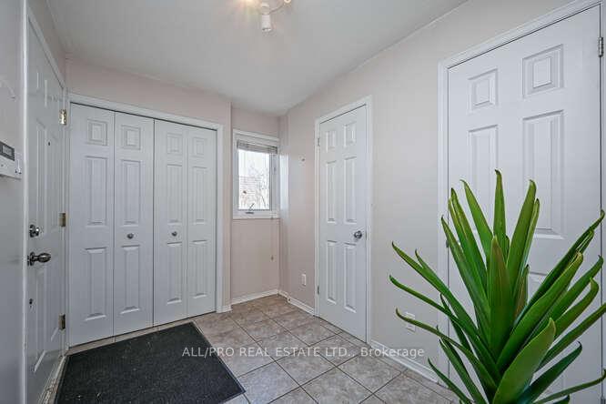Photo 4 of Unit 77, 75 Strathaven Private, Ottawa, Cyrville — HOMEH
