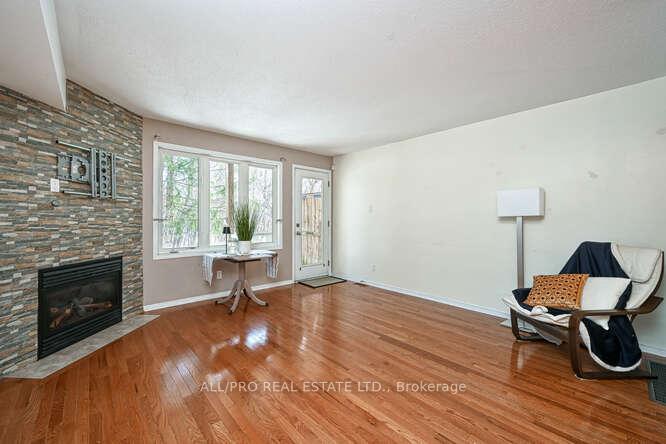 Photo 9 of Unit 77, 75 Strathaven Private, Ottawa, Cyrville — HOMEH