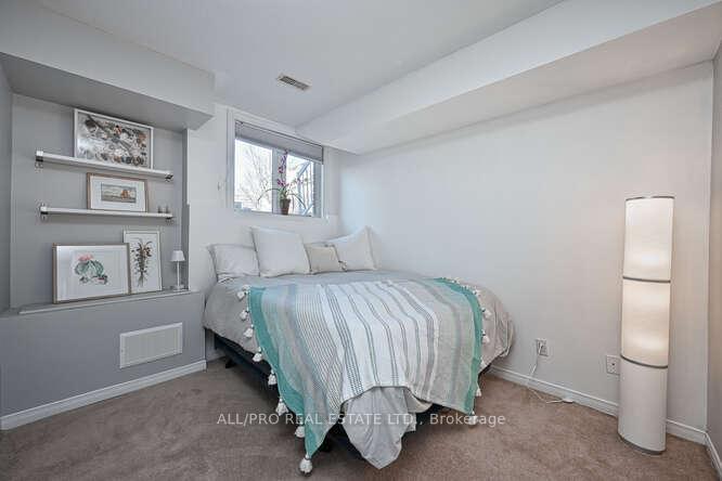 Photo 16 of Unit 77, 75 Strathaven Private, Ottawa, Cyrville — HOMEH