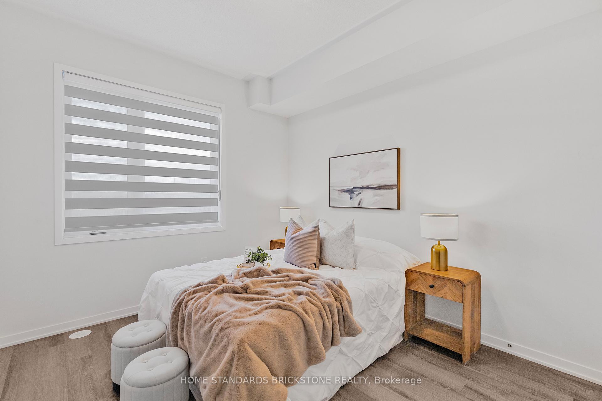 Photo 15 of Unit TH 366, 90 Honeycrisp Crescent, Vaughan, Vaughan Corporate Centre — HOMEH