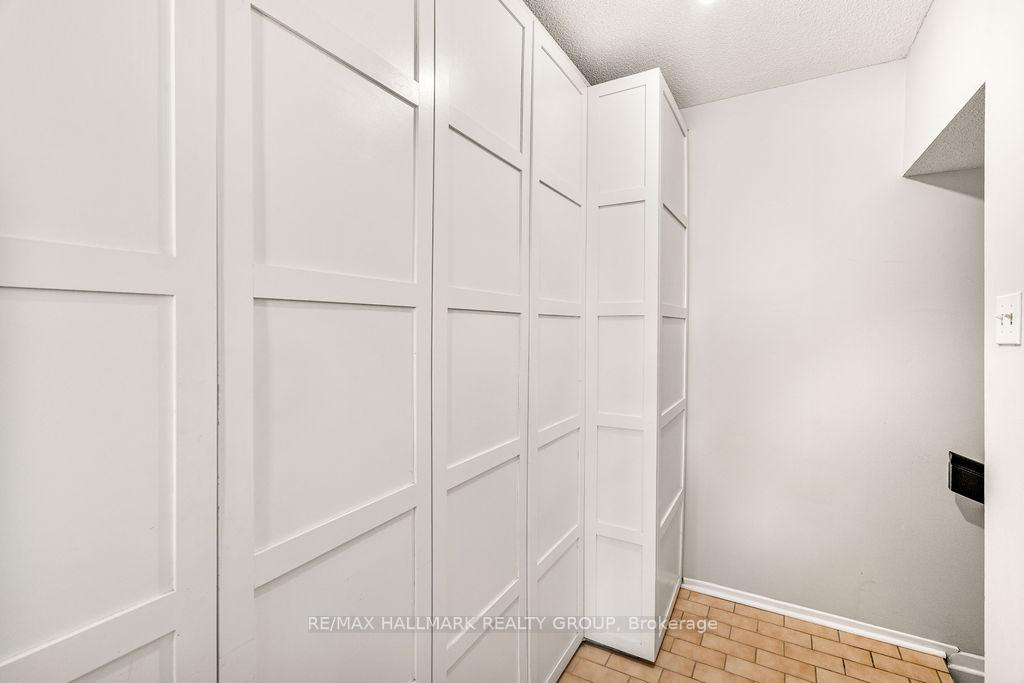 Photo 6 of Unit 4, 1 Timberview Way, Ottawa, Westcliffe Estates — HOMEH