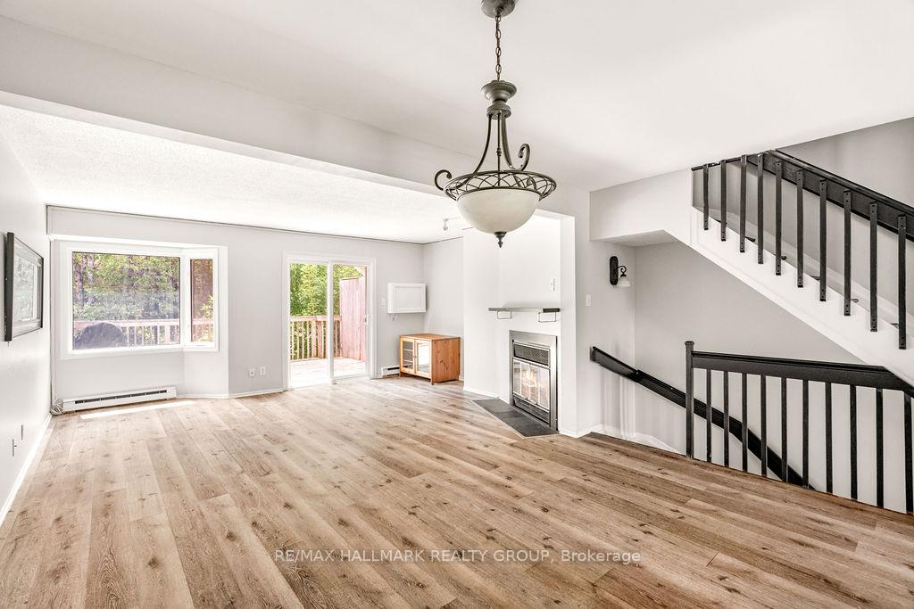 Photo 8 of Unit 4, 1 Timberview Way, Ottawa, Westcliffe Estates — HOMEH
