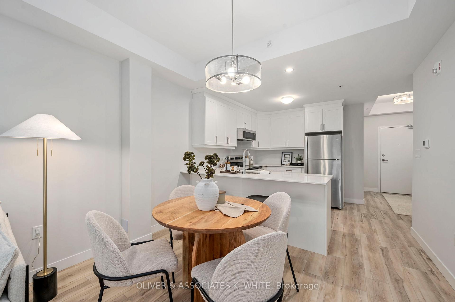 Photo 7 of Unit 113, 100 The Promenade, Central Elgin, Rural Central Elgin — HOMEH