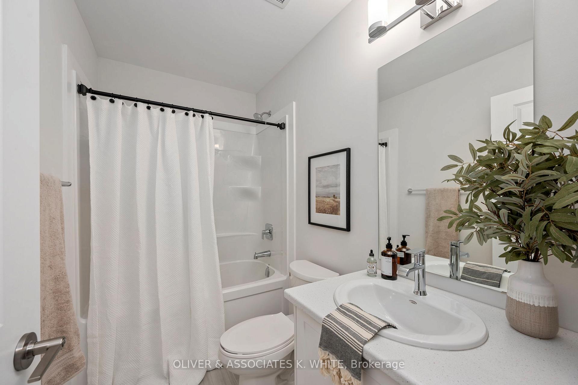 Photo 17 of Unit 113, 100 The Promenade, Central Elgin, Rural Central Elgin — HOMEH