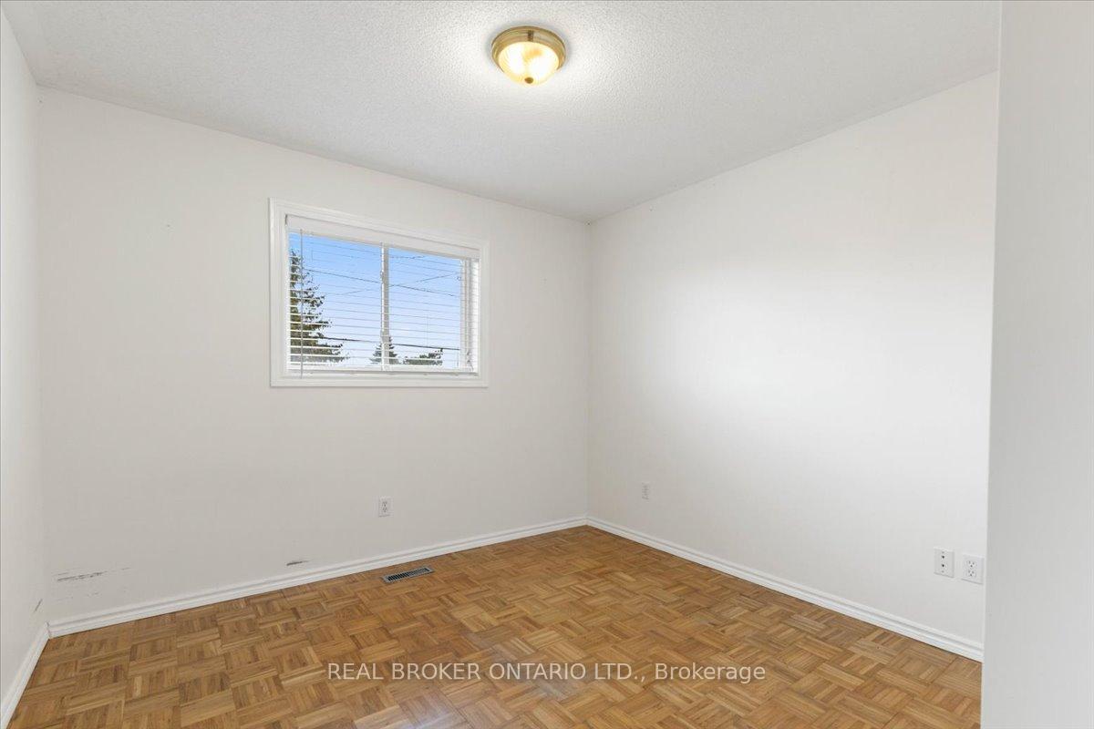 Photo 14 of 256 Cannifton Road N, Belleville, Thurlow Ward — HOMEH