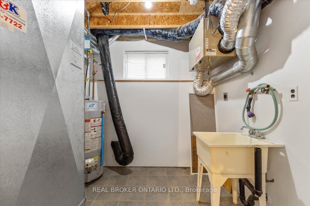 Photo 16 of 256 Cannifton Road N, Belleville, Thurlow Ward — HOMEH