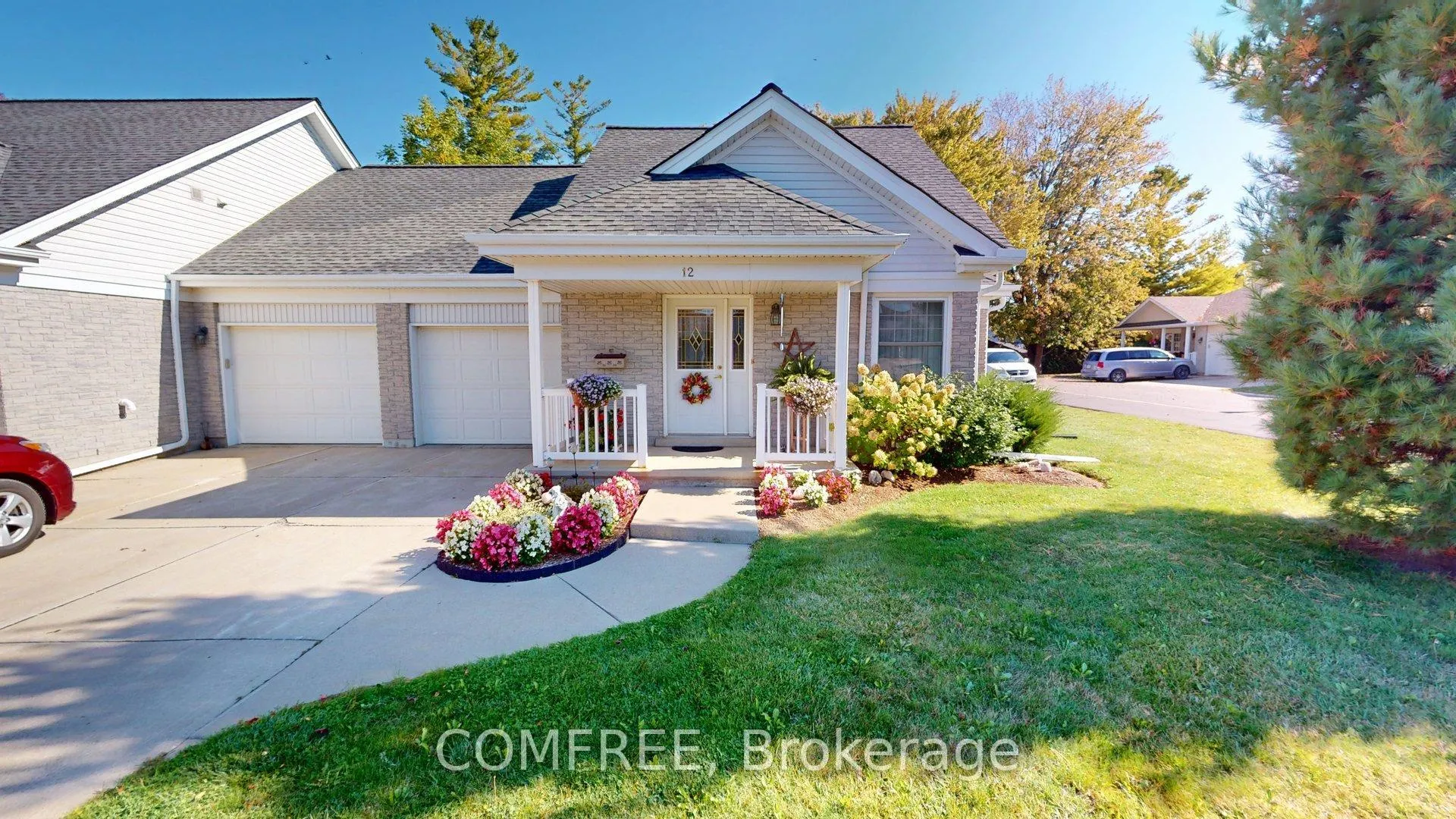 Photo 1 of Unit 12, 12 Pond View Drive, Wellesley — HOMEH