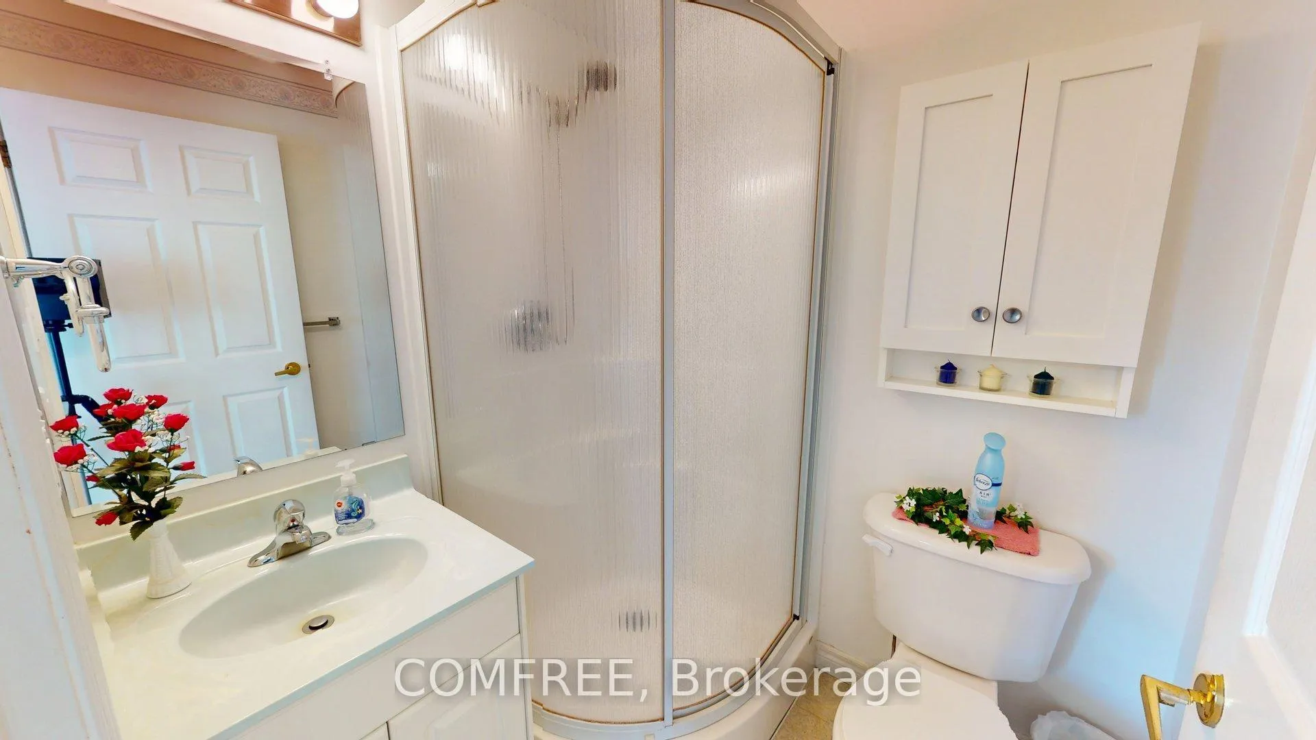 Photo 3 of Unit 12, 12 Pond View Drive, Wellesley — HOMEH