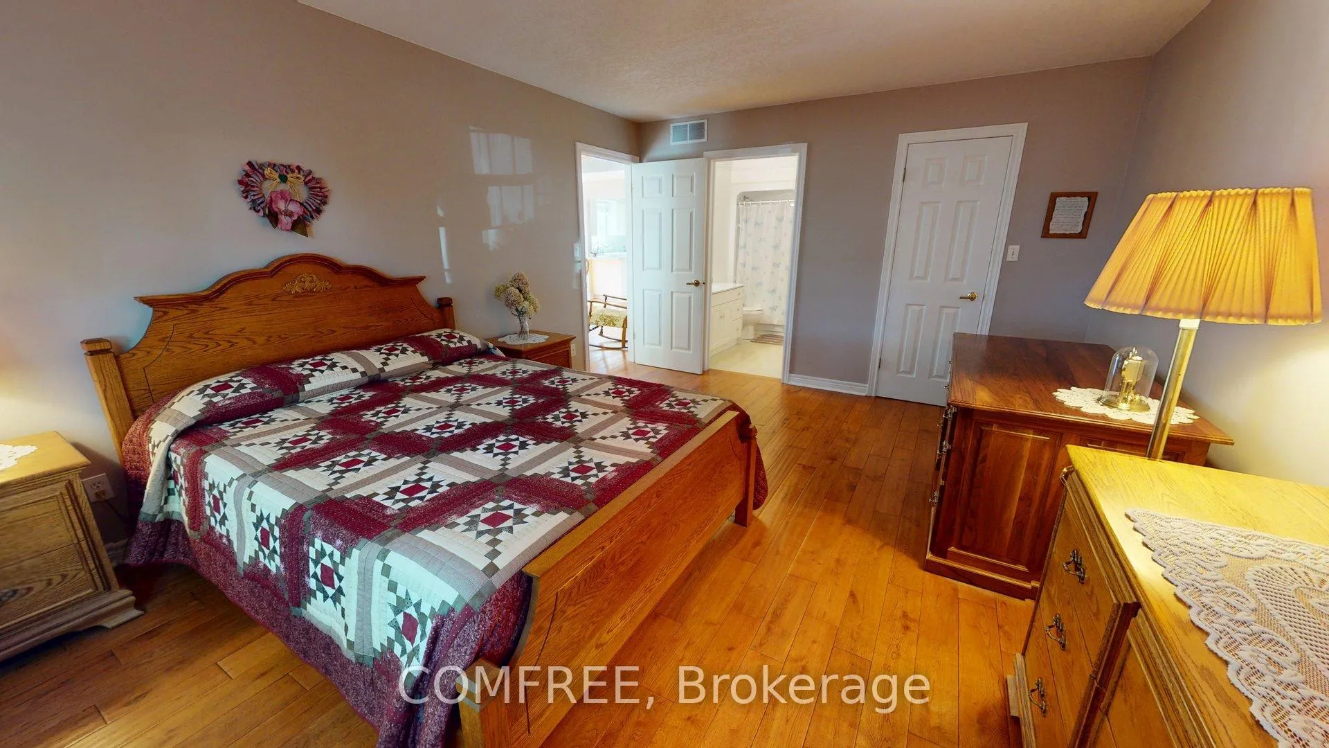 Photo 10 of Unit 12, 12 Pond View Drive, Wellesley — HOMEH