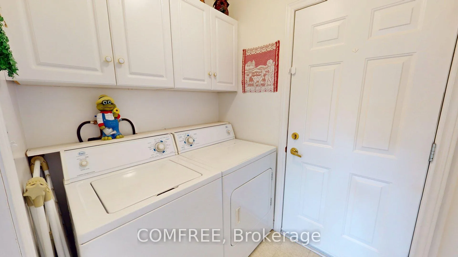 Photo 12 of Unit 12, 12 Pond View Drive, Wellesley — HOMEH