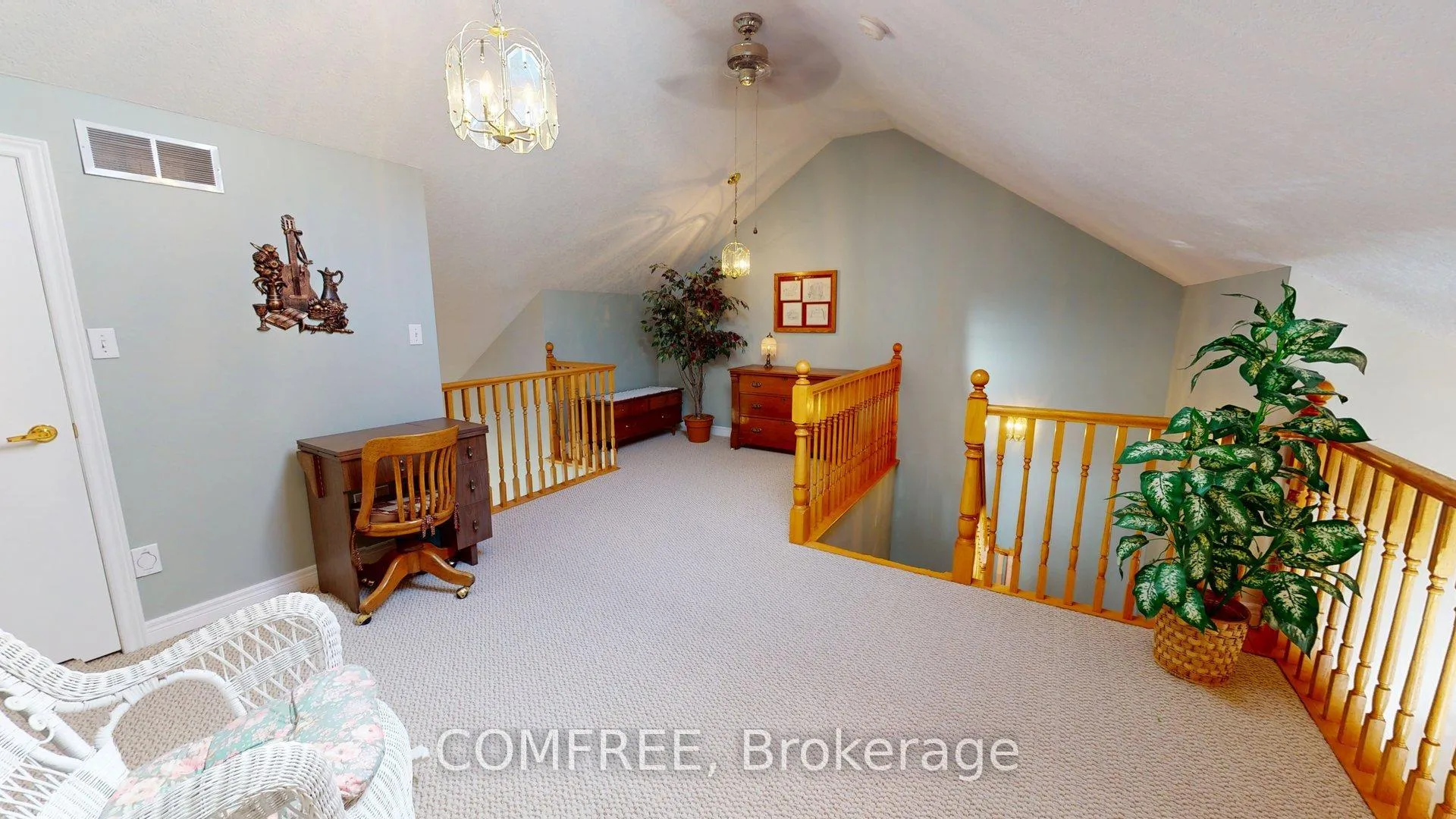 Photo 13 of Unit 12, 12 Pond View Drive, Wellesley — HOMEH