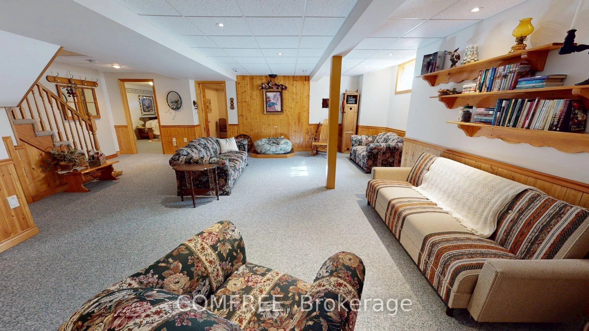 Photo 17 of Unit 12, 12 Pond View Drive, Wellesley — HOMEH