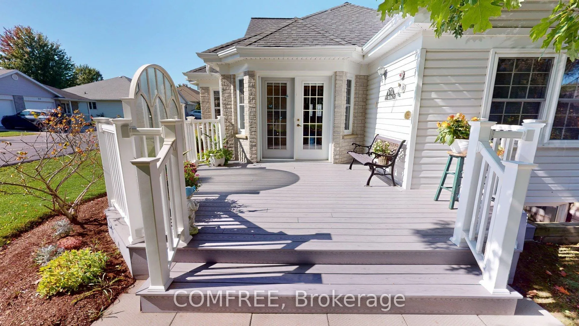 Photo 26 of Unit 12, 12 Pond View Drive, Wellesley — HOMEH