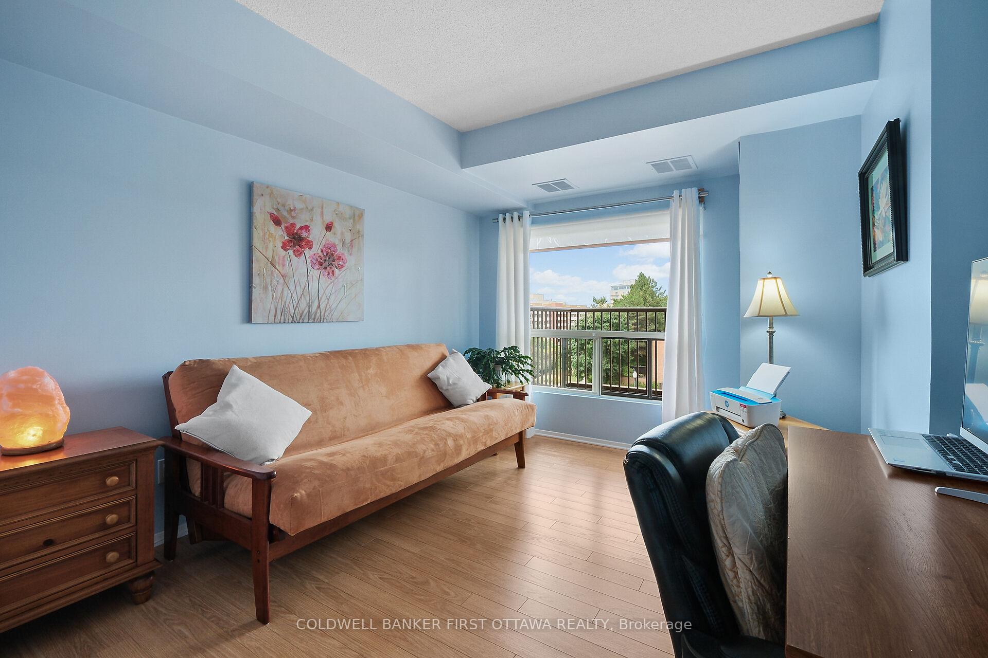 Photo 20 of Unit 403, 545 St Laurent Boulevard, Ottawa, Viscount Alexander Park — HOMEH